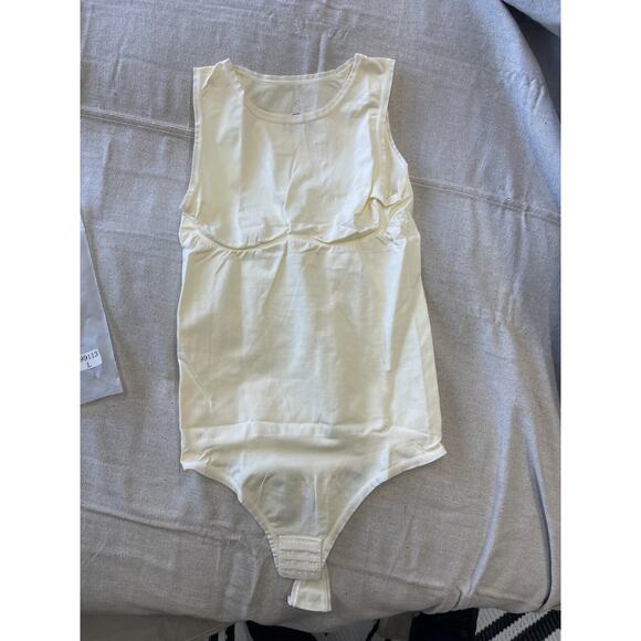 Framont Other - Framont Cream Women's Shapewear Bodysuit Size L